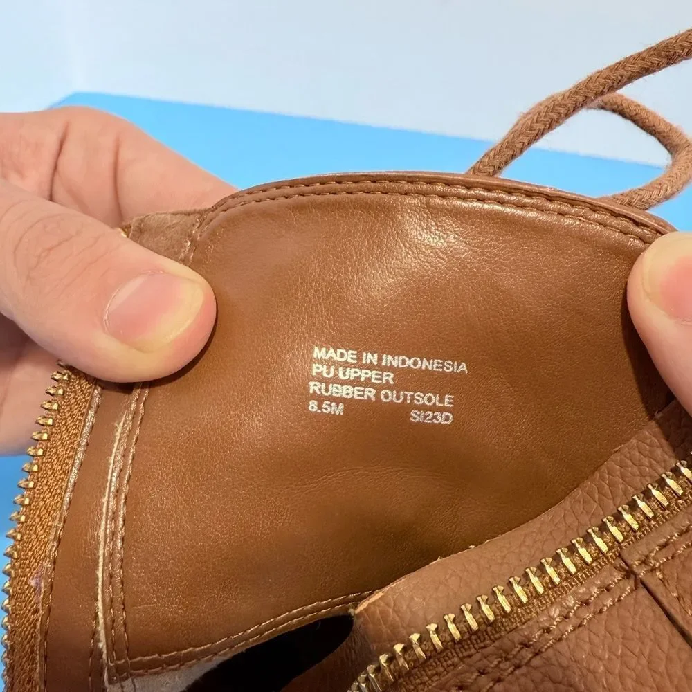 Michael Kors Kincaid leather combat bootie in the luggage color Size Women 8.5M